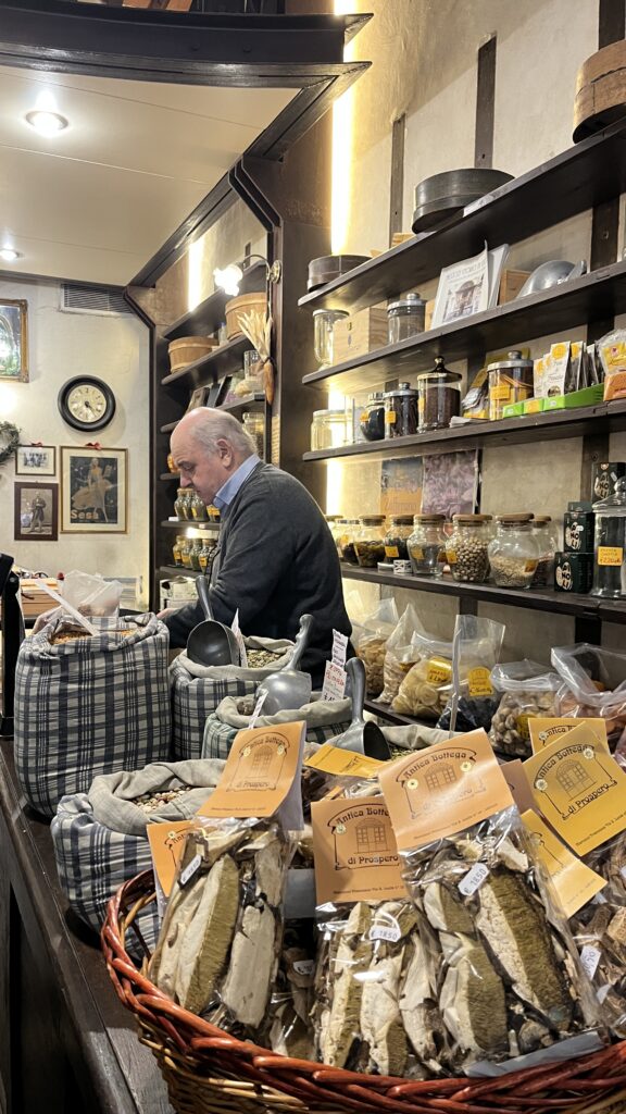Buy Local products in Lucca